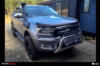 FORD RANGER COUPLER GLOSS BLACK